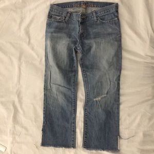 Abercrombie capri/cutoff jeans